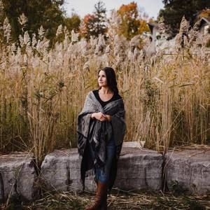 Meet your Posher, Marie